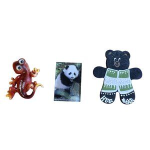 Vtg Refrigerator Magnets 3 Assorted Magnets Gecko, Panda Bear & Black Bear